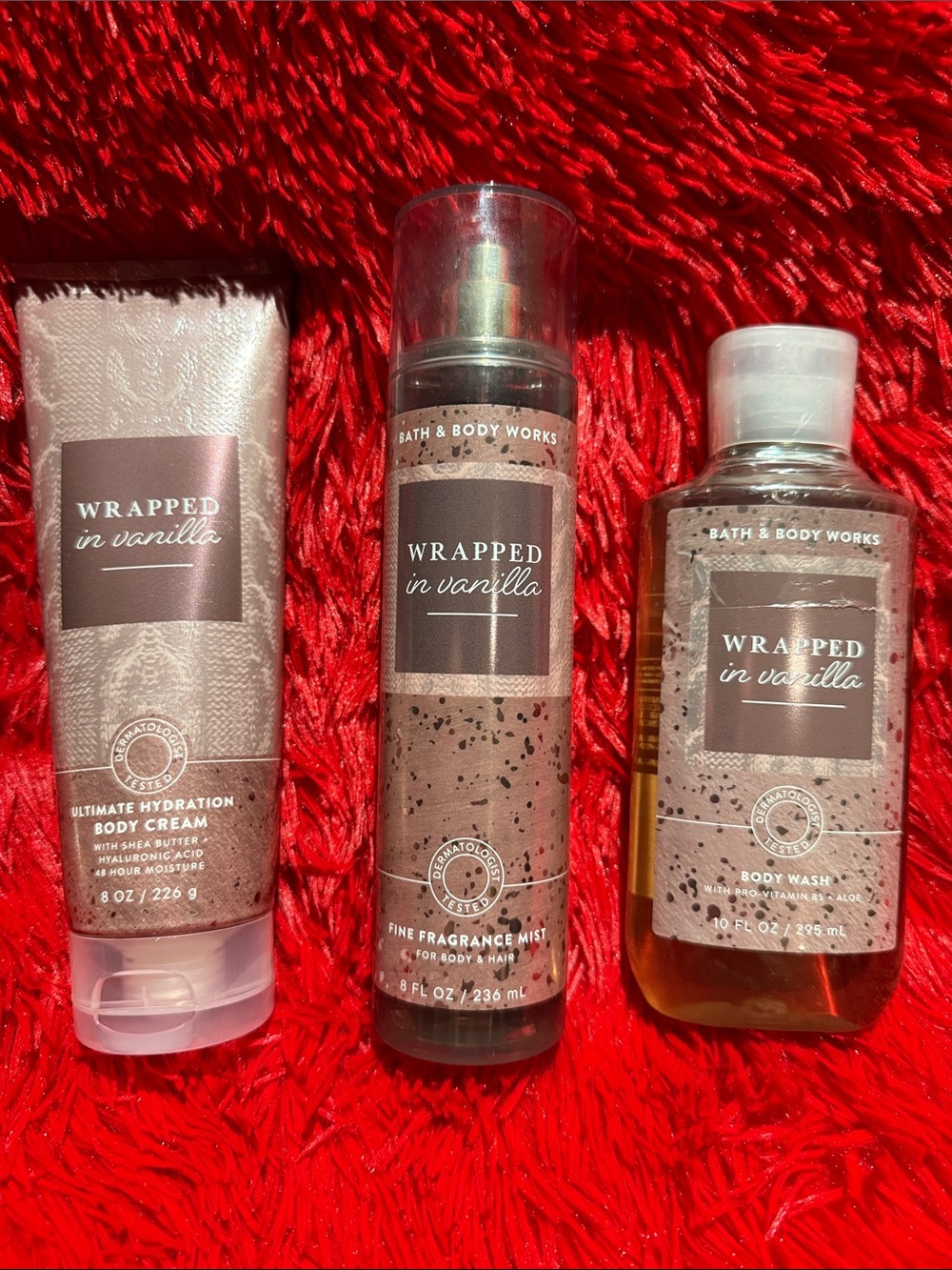 Bath & Body Works Wrapped in Vanilla Body Wash, Cream & Mist